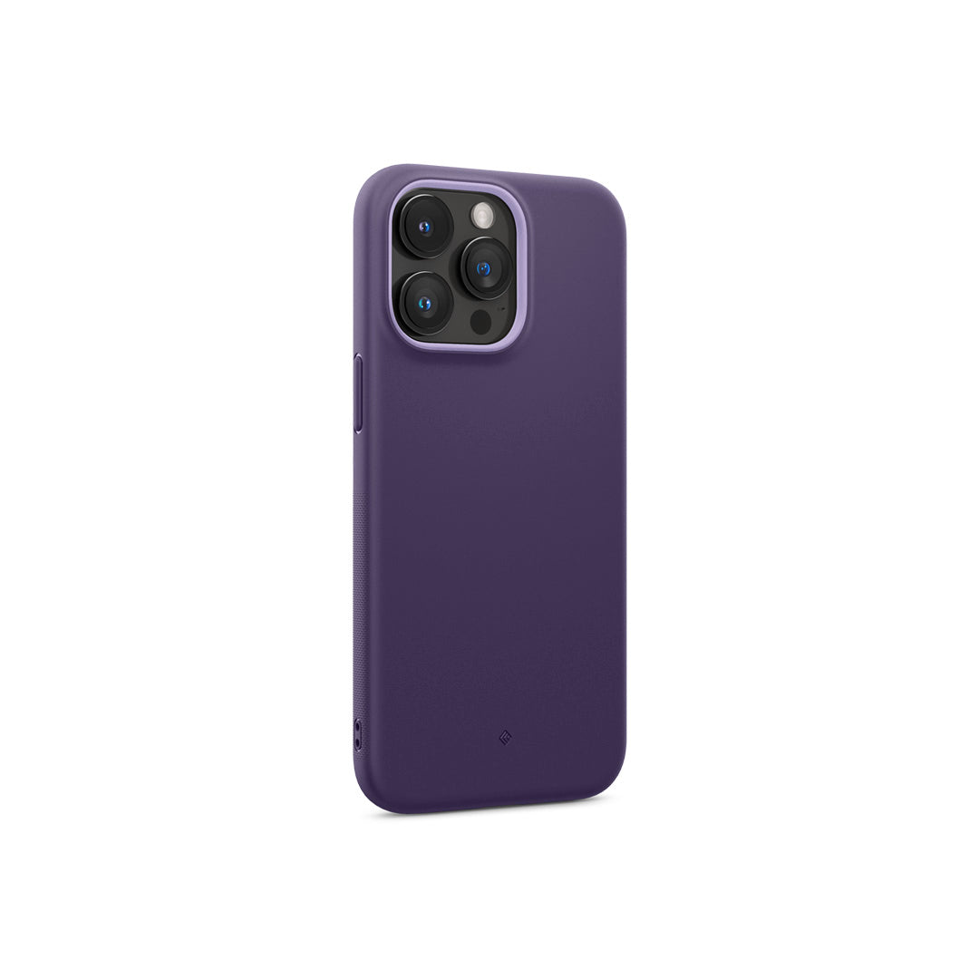 iPhone 15 Pro Case Nano Pop Mag in grape purple color showing the back